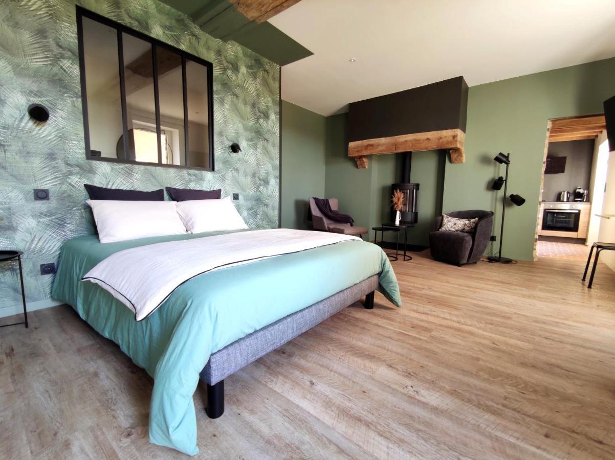 La Douce Halte - Gites Avec Spa Ou Sauna Saint-Ouen-Des-Toits Ngoại thất bức ảnh